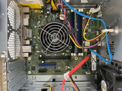Fujitsu ESPRIMO P757