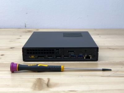 Lenovo ThinkStation P330 Tiny