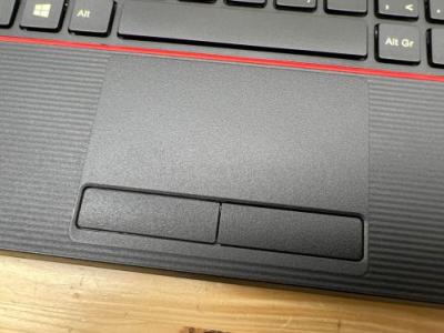 Fujitsu LIFEBOOK E547