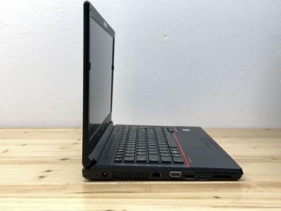Fujitsu LIFEBOOK E547