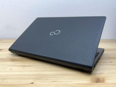 Fujitsu LIFEBOOK A555