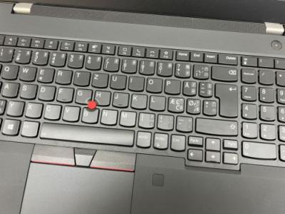 Lenovo ThinkPad P15s Gen 2i