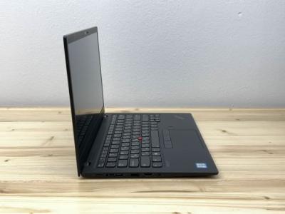 Lenovo ThinkPad X1 Carbon 7th Gen
