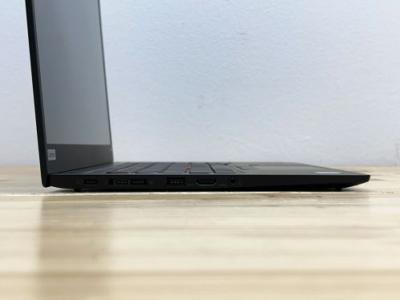 Lenovo ThinkPad X1 Carbon Gen 8