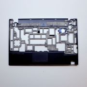 Dell Latitude E4200 palmrest