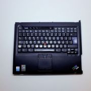 Lenovo ThinkPad R50p palmrest