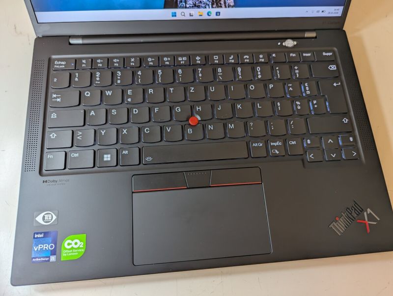 Lenovo ThinkPad X1 G10, i5 1245U /16 GB /256 NVMe - obrázek 2