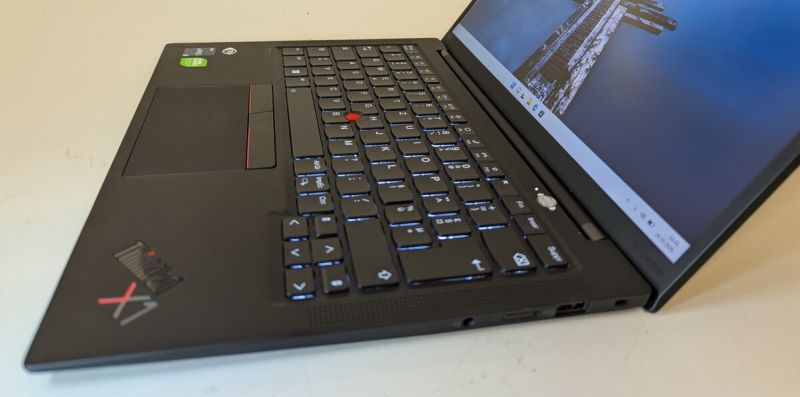 Lenovo ThinkPad X1 G10, i5 1245U /16 GB /256 NVMe - obrázek 4