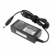Toshiba 45W Originál adaptér