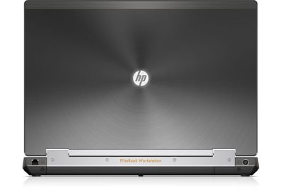 HP Elitebook 8570w rozevřený zezadu